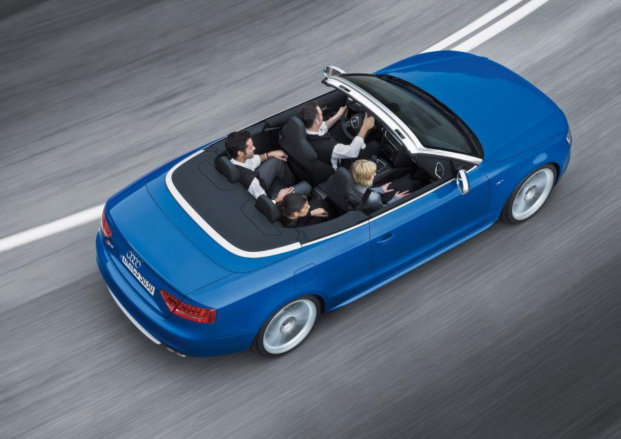  Audi S5 Cabriolet 2009 года  (фото 2 из 56)